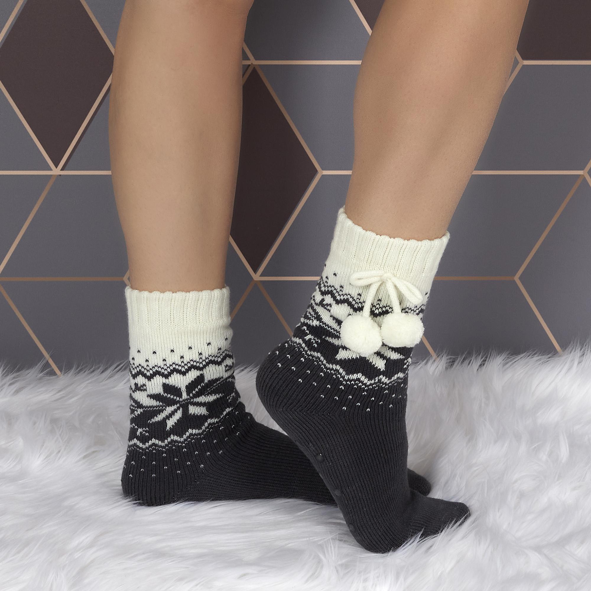 CHAUSSETTES POMPONS ADULTE