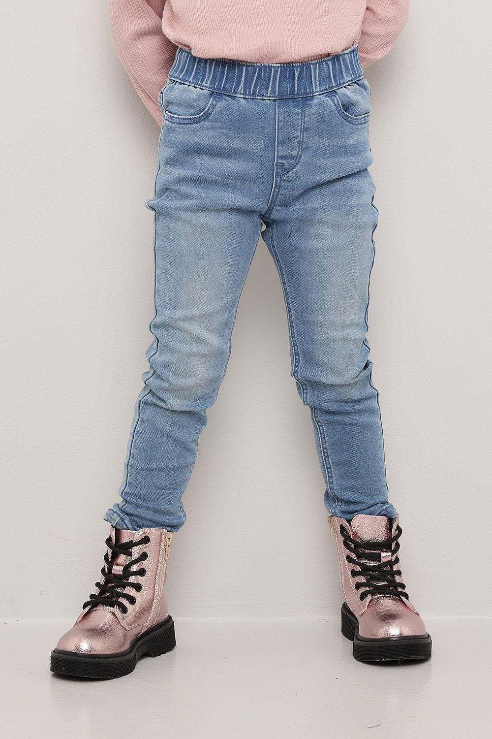 Jeans med elastikk i midjen