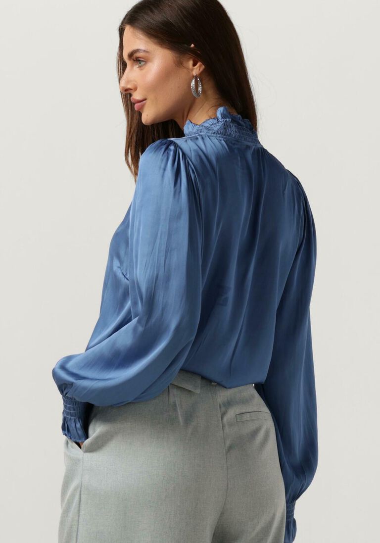 NEO NOIR blauwe neo noir blouse brielle satin blouse