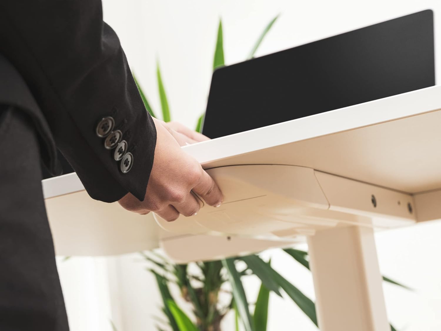 Yaasa Desk One Stehpult, 91x51 cm, Weiß, Kleiner praktischer Schreibtisch passt in Jede Ecke, 5 Jahre Garantie, elektrisch höhenverstellbarer Homeoffice Tisch, Height Adjustable Desk