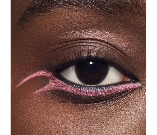 M•A•C Colour Express Gel PencilSTRAWBERRY MILK