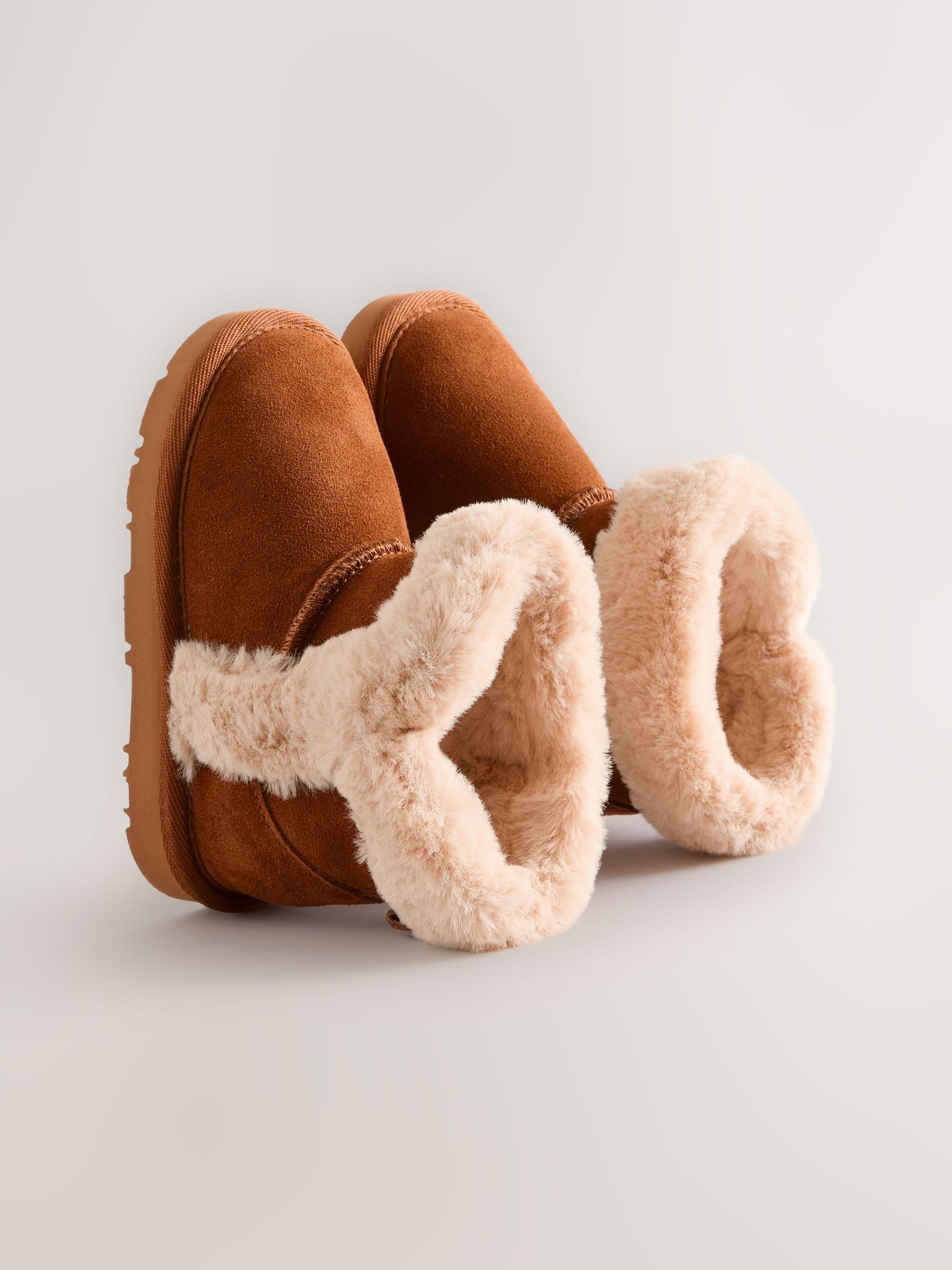Bruin - Tall Suede Pull On Boots