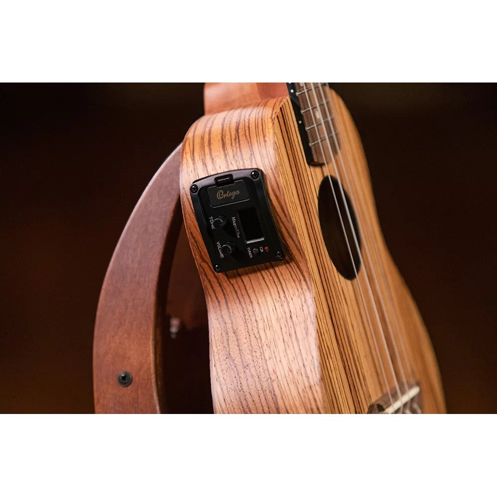 Ortega RFU10ZE Timber Series Natural E/A sopraan ukelele met gigbag