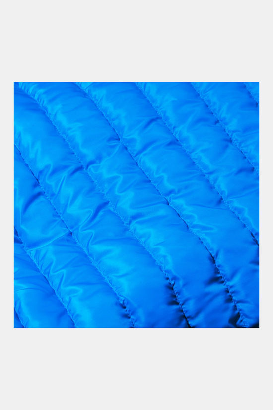 Mammut Mammut Albula In Hooded Isolatiejas