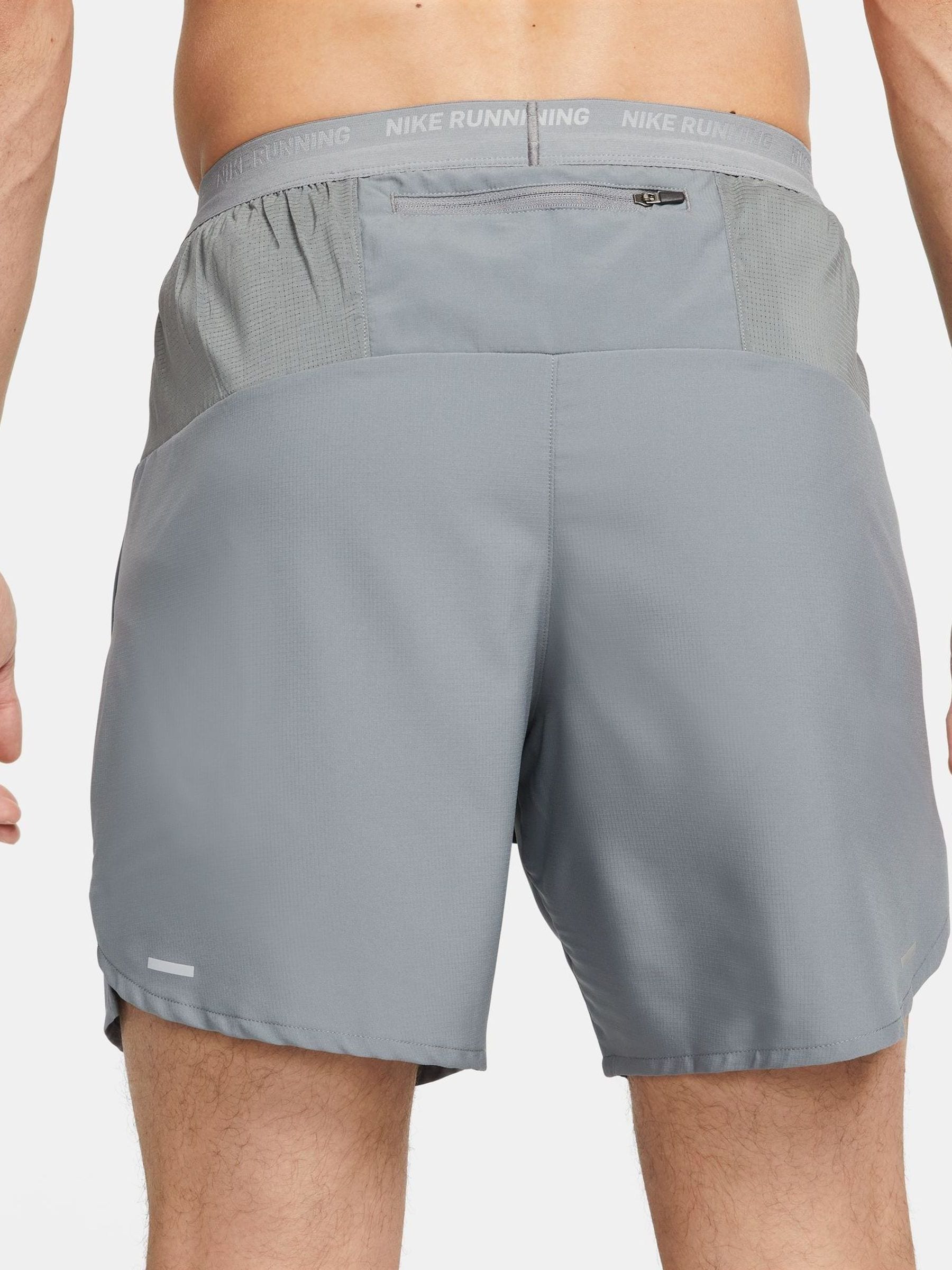Grijs - 7 inch - Nike Dri-FIT Stride hardloopshort