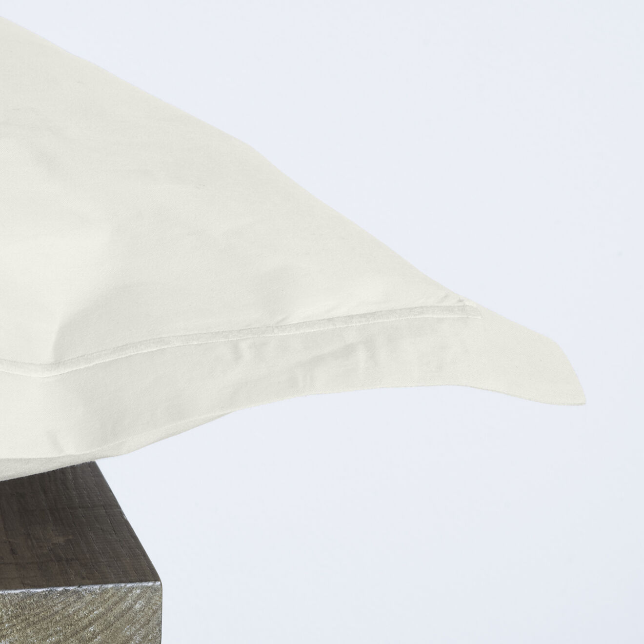 Febronie Home Taie d'oreiller 100% Satin de Coton Julia crème