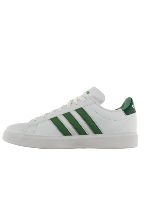Baskets basses adidas originals grand court 2.0 ftwwht/prlogr/cgreen