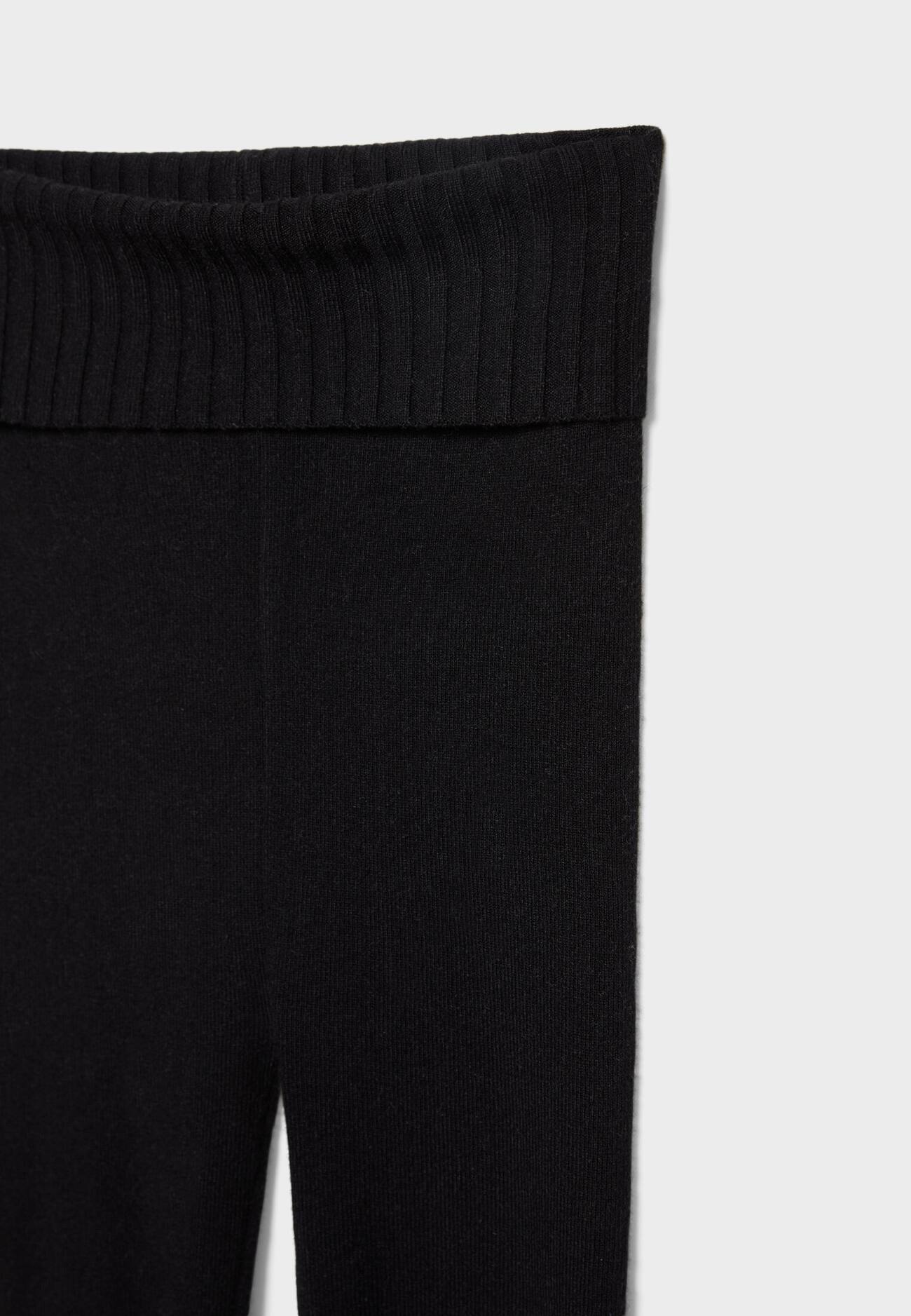 Leggings com detalhes canelados