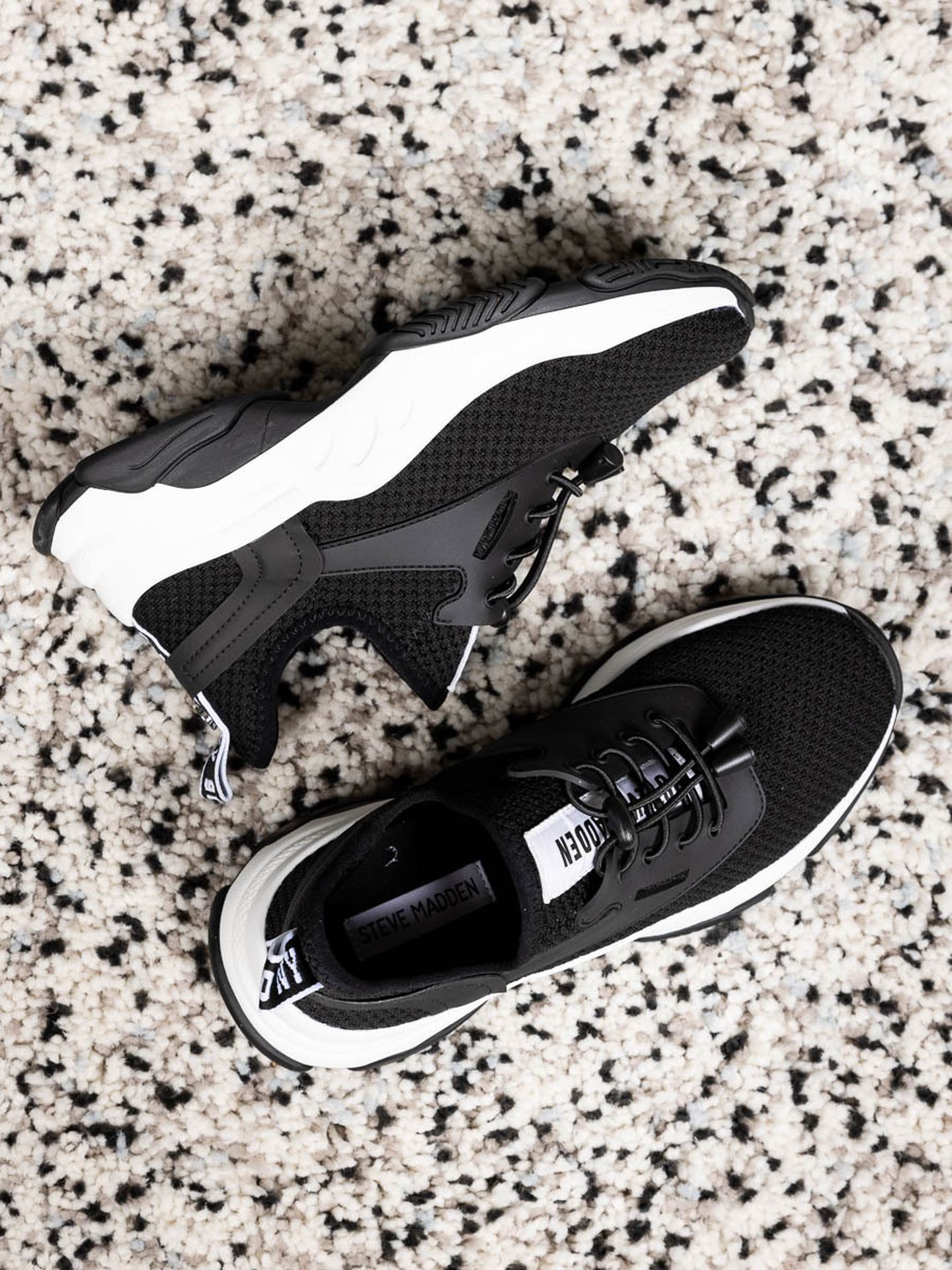 Match Sneaker