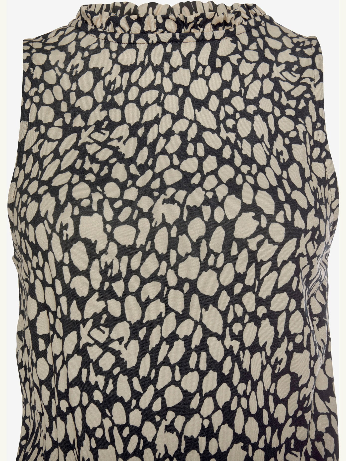 Robe en jersey encolure haute volantée