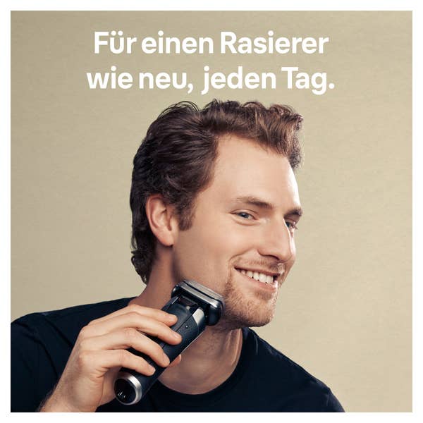 Braun 5-in-1 Reinigungsstation (SmartCare Center), Intelligente Programme, Aufladung, Reinigung, Pflege und Trocknung