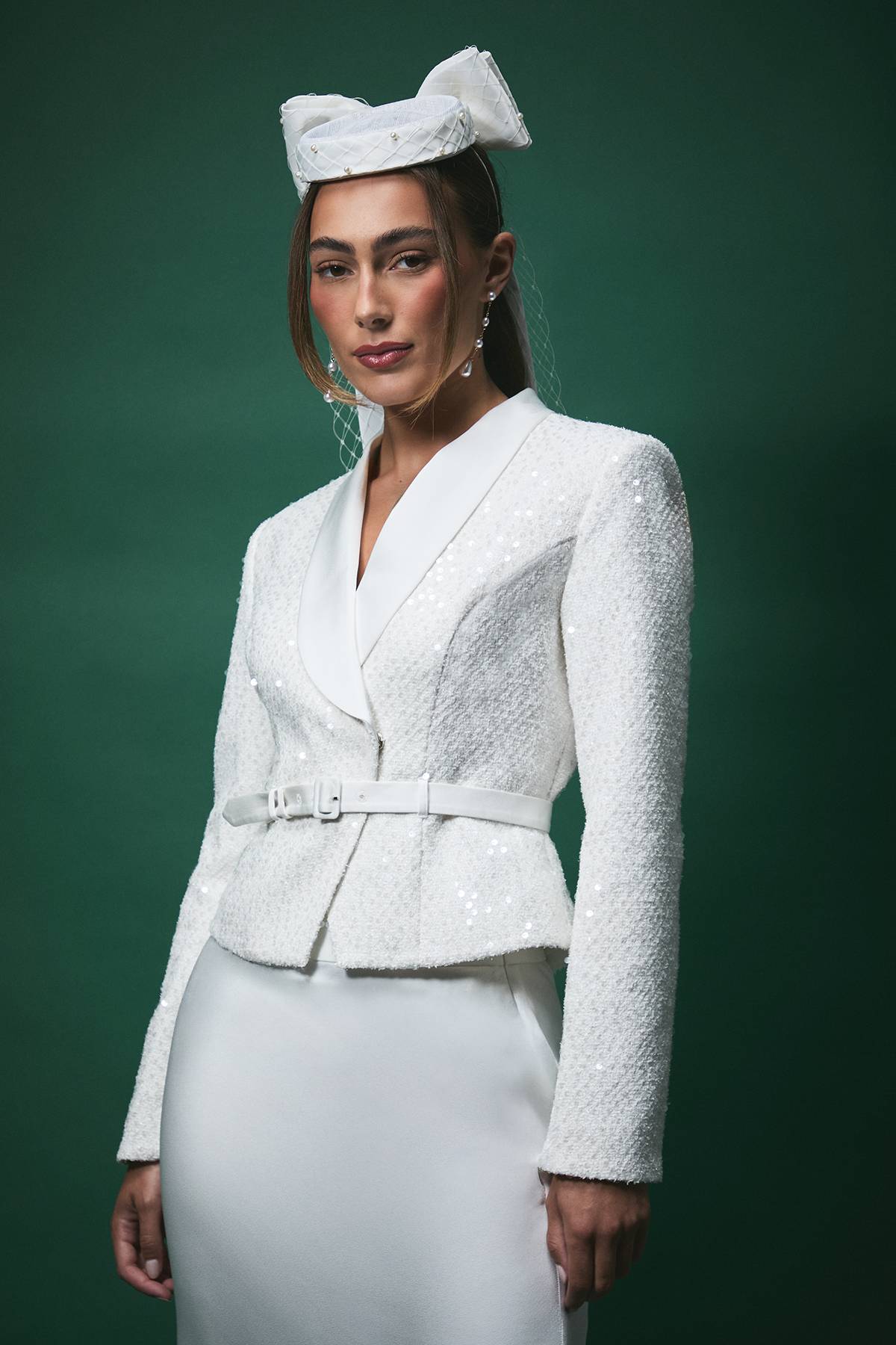 Coast Veste Ajustée Lisa Tan en Bouclé à Sequins Avec Ceinture