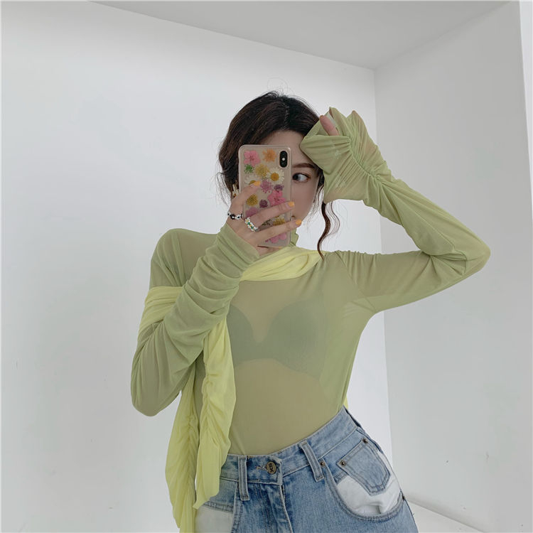 Monroll - Effen T-shirt met elleboogmouwen / Doorschijnende top met lange mouwen