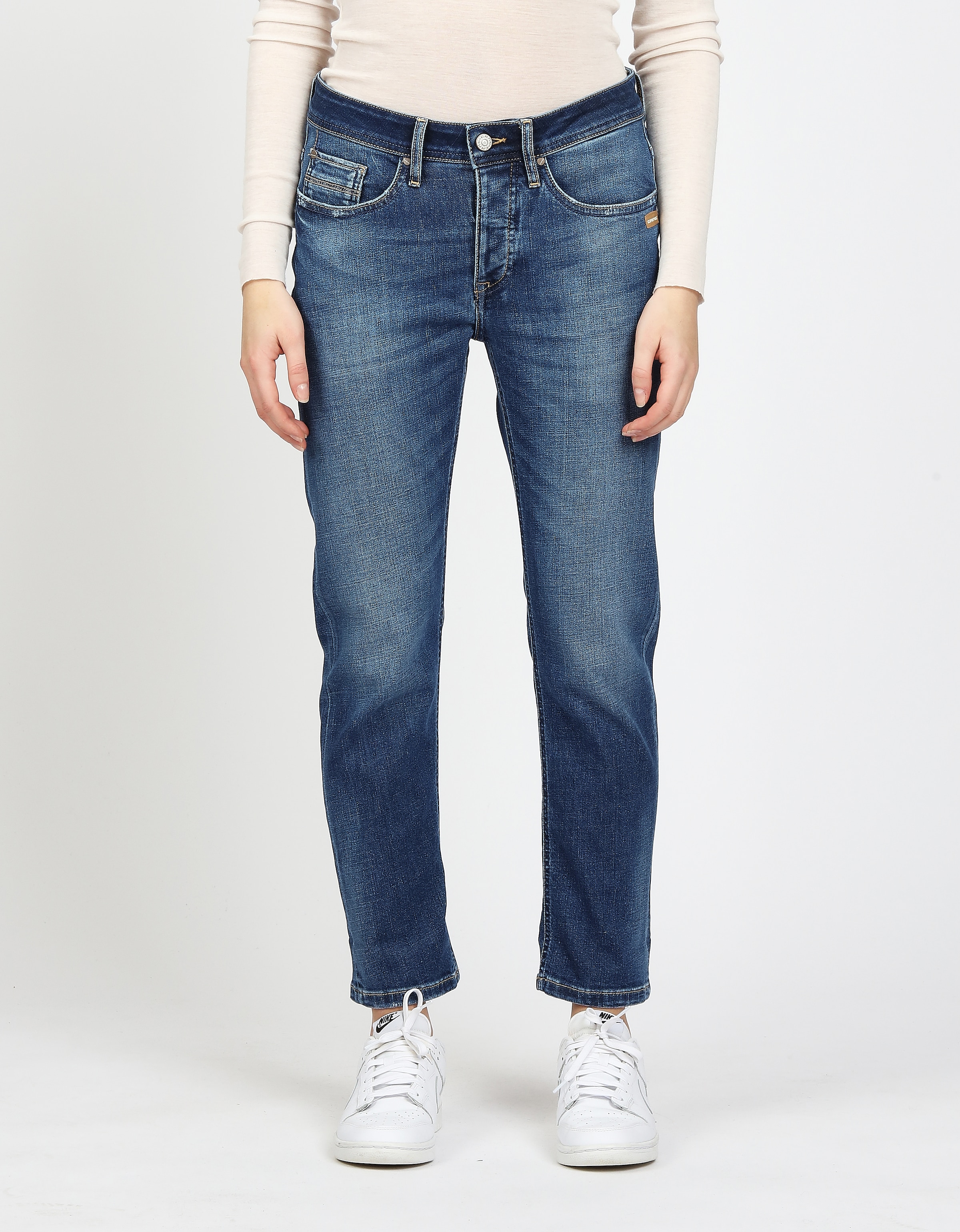 GANG Boyfriend-Jeans »94NICA CROPPED« mit geraden und verkürzten Beinverlauf