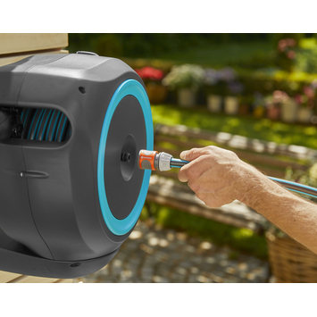 Gardena wandslangenbox Roll-up 20 meter grijs blauw