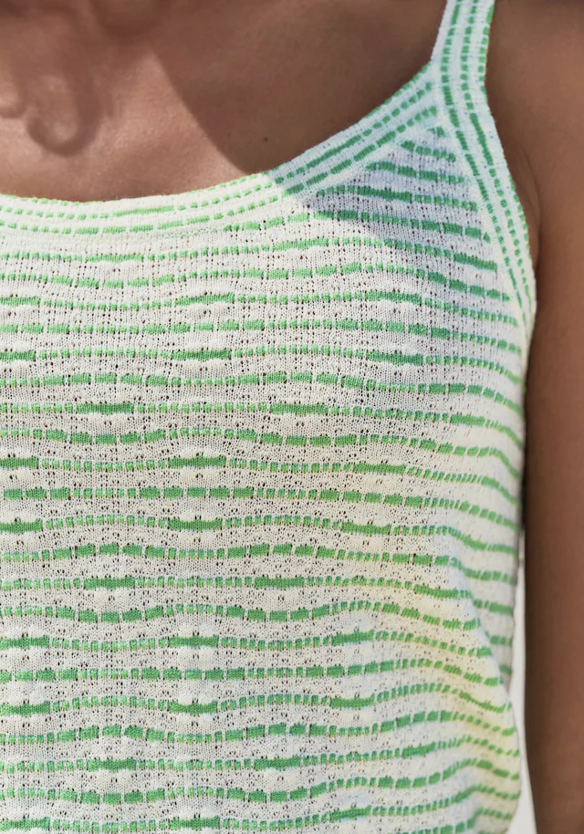 Vivance Stricktop »mit Streifenstruktur« aus leichter Feinstrickqualität