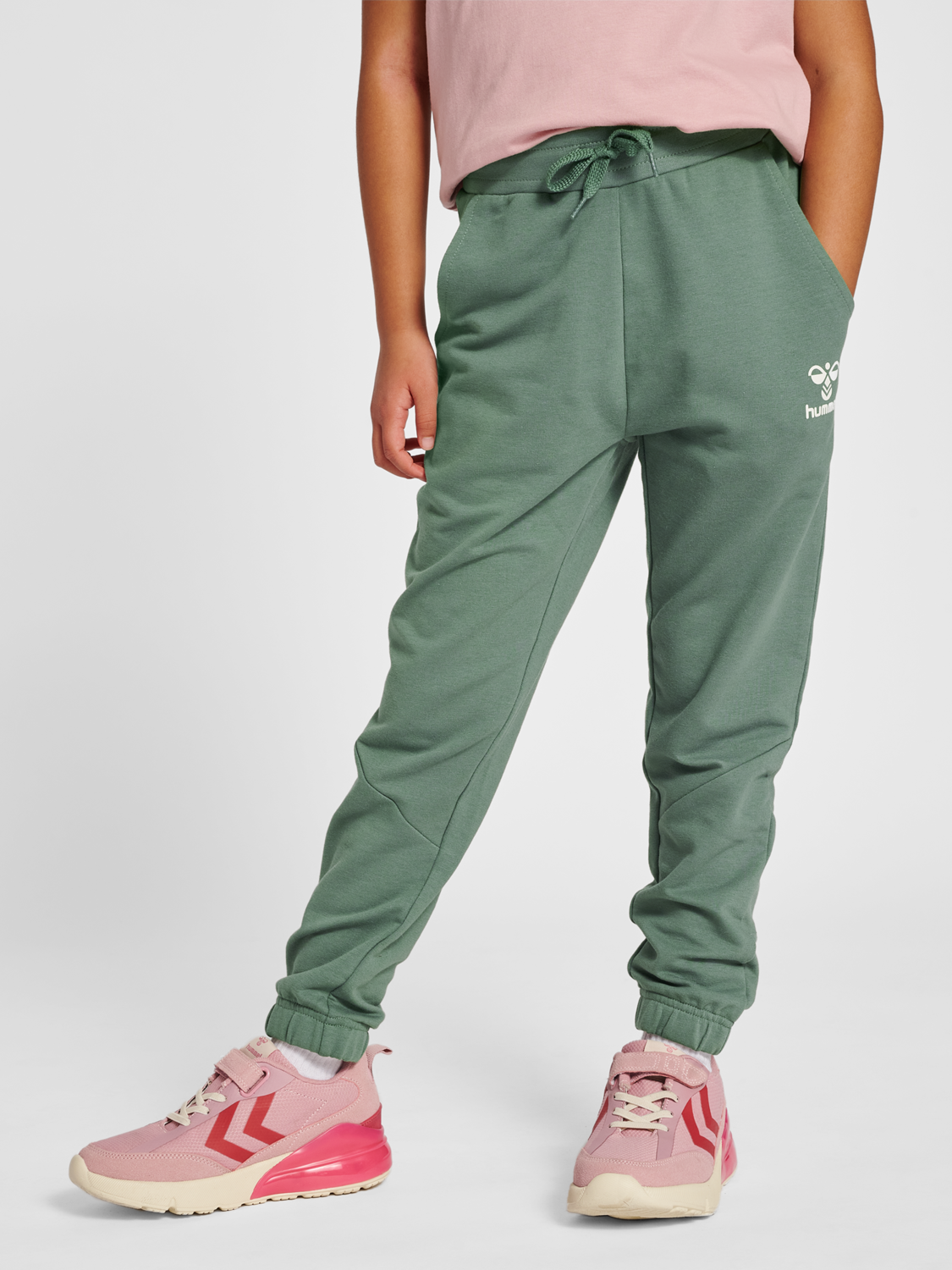 hmlNUTTIE PANTS