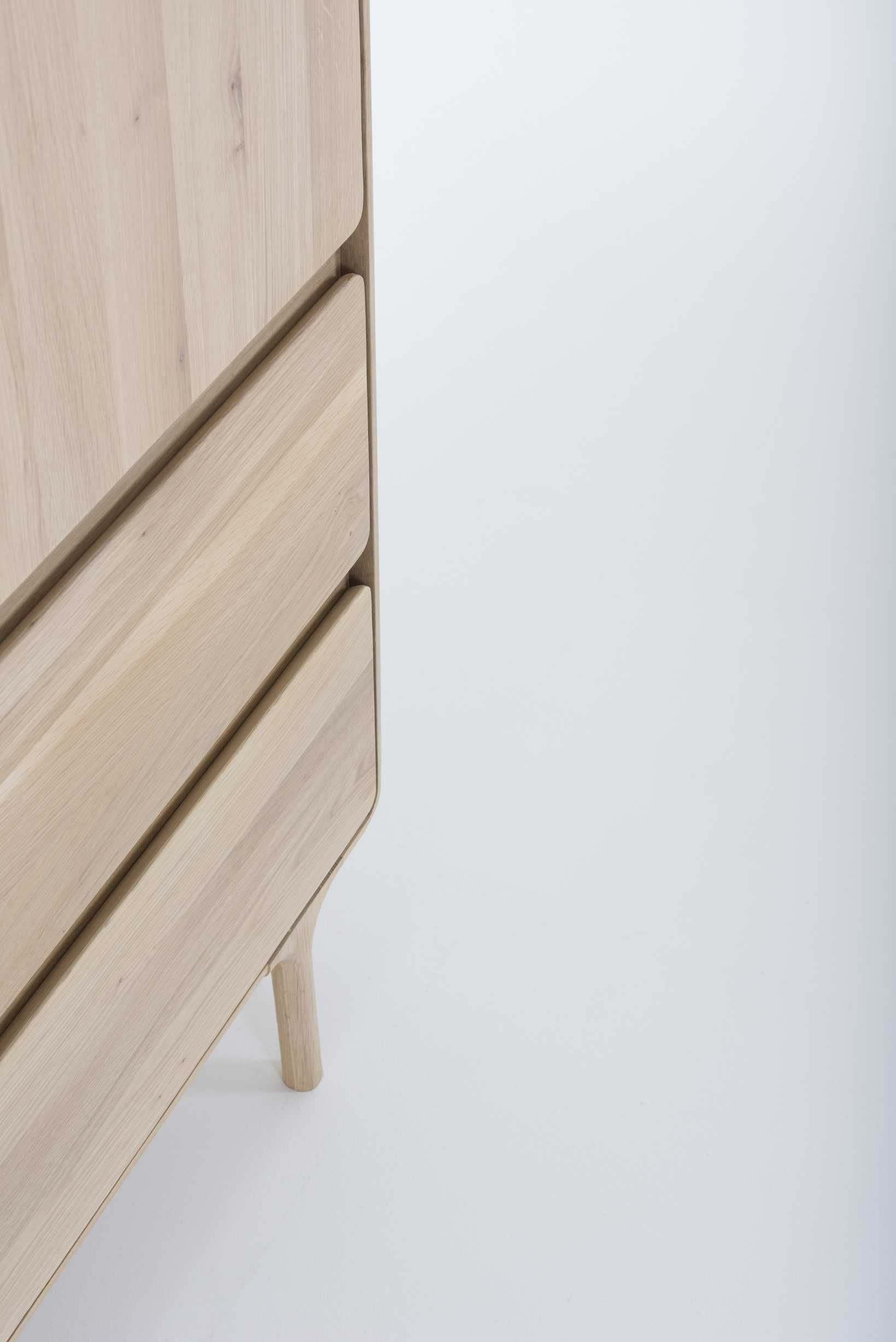 Fawn kledingkast massief hout naturel