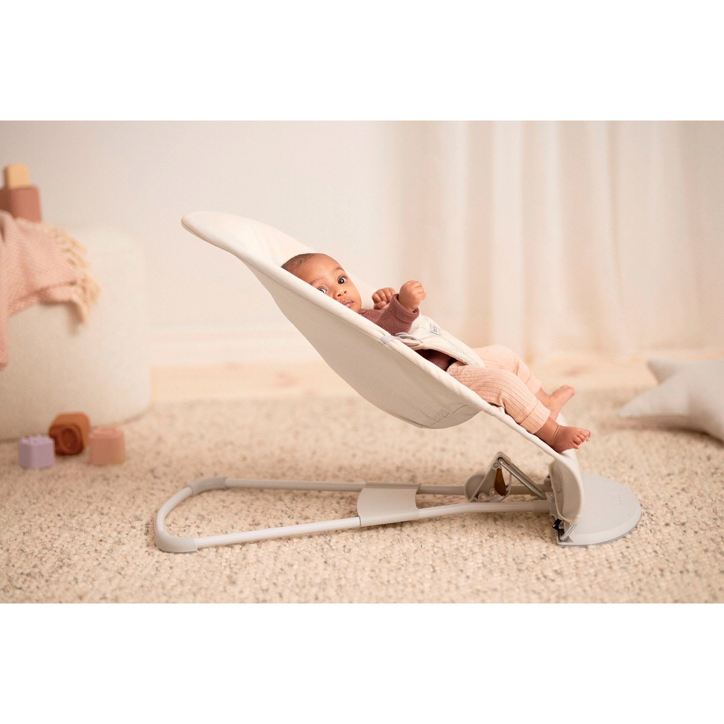 BabyBjörn Babywippe Balance Soft Tri-Fabric beige