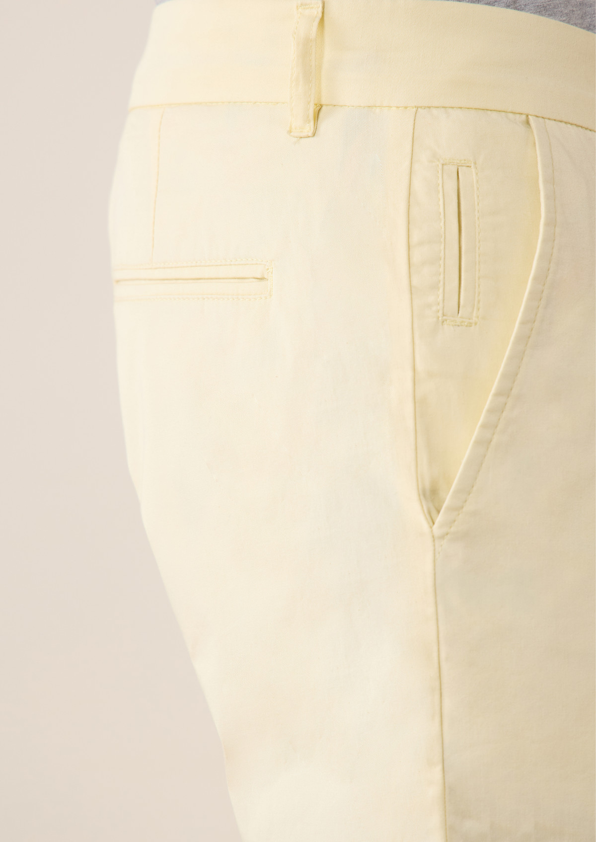 Chino slack skinny 7/8 en coton stretch uni jaune