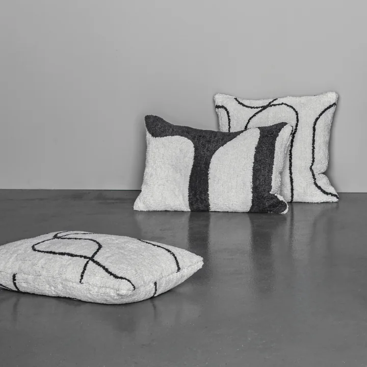 Mette Ditmer - Shadow Kissenbezug, getuftet, 40 x 60 cm, braun