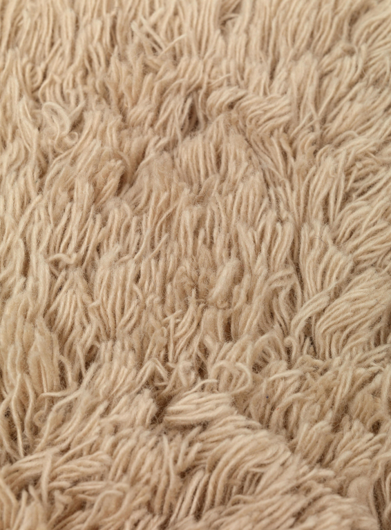 Ferm Living Meadow high pile kussen 50x50 light sand