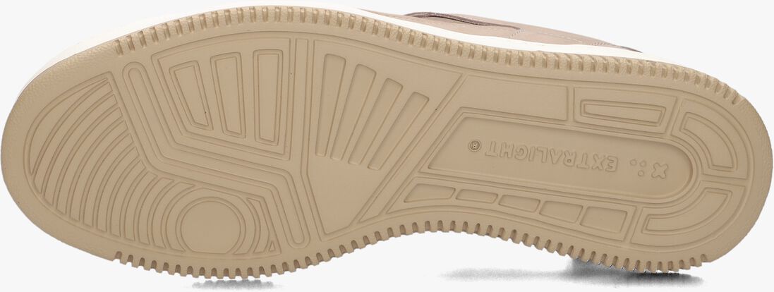 bruine nubikk lage sneakers basket rae