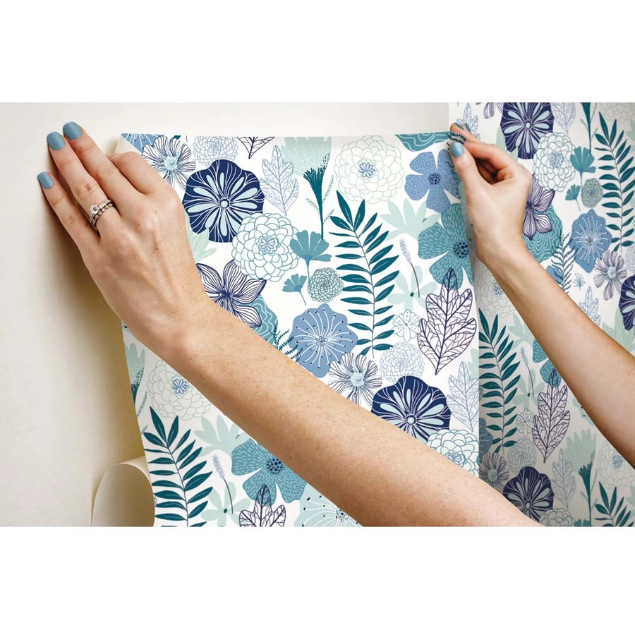 Room Mates PEEL & STICK Wallpaper - Blütentraum Blau Mehrfarbig
