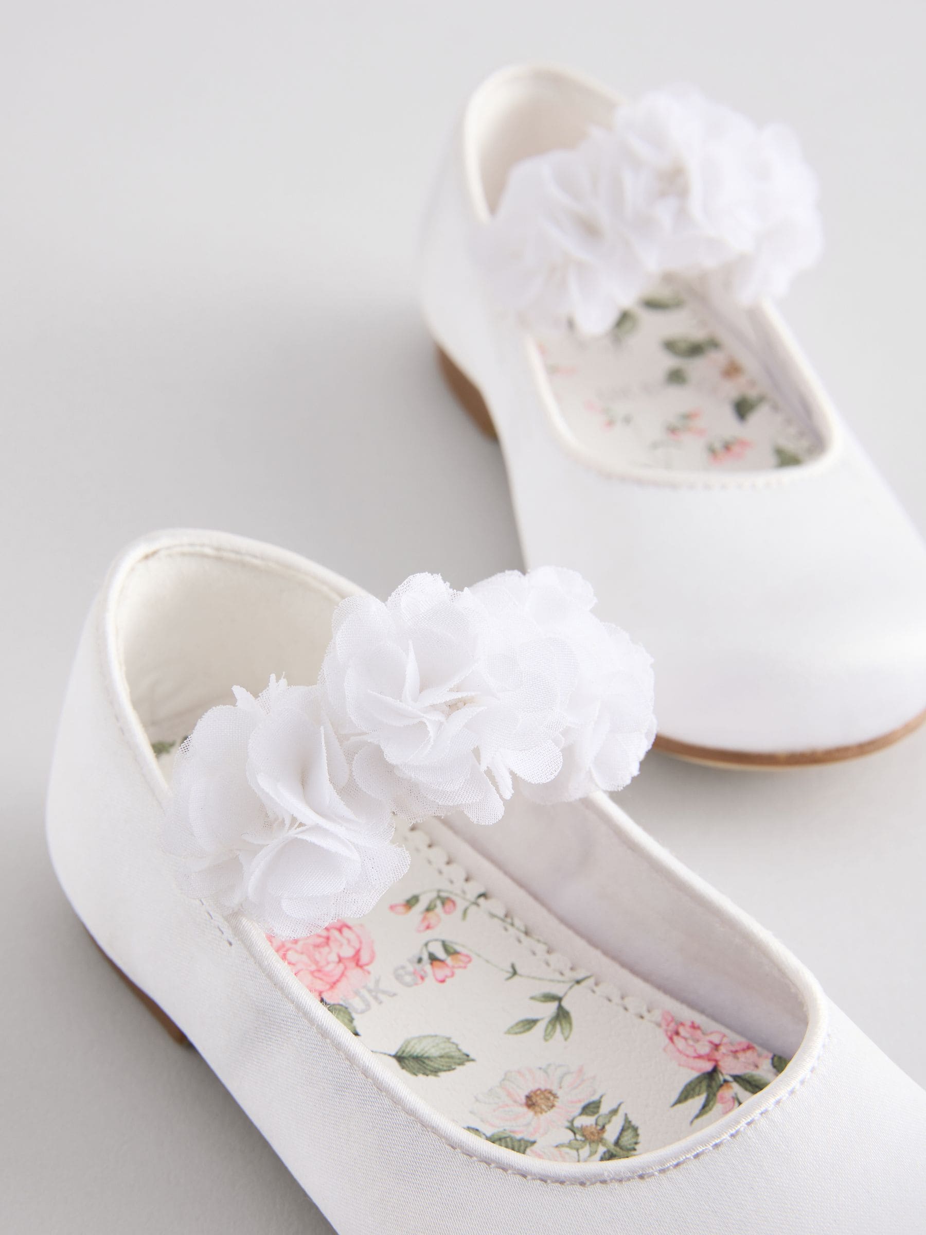 Wit - Satijnen bloemenmeisjes Mary Jane gelegenheidsschoenen met corsage