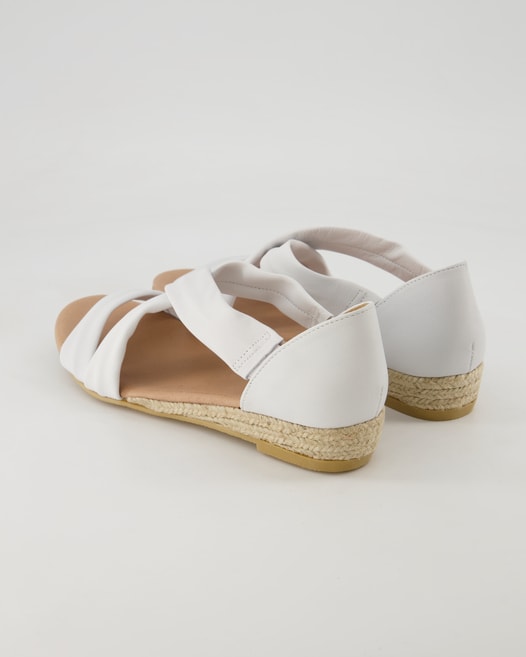 Terry Isabella Sandalen in Weiß