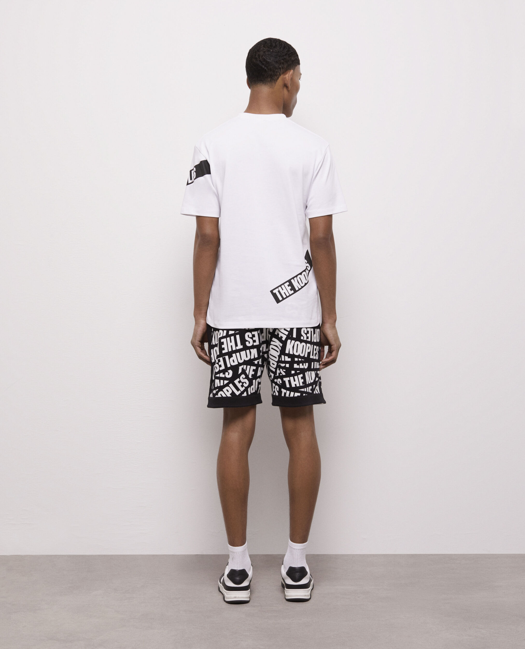 T-shirt blanc Tape logo