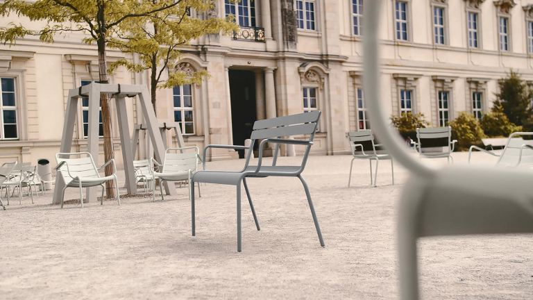 Fermob Luxembourg tuinbank met rug en armleuning Cactus