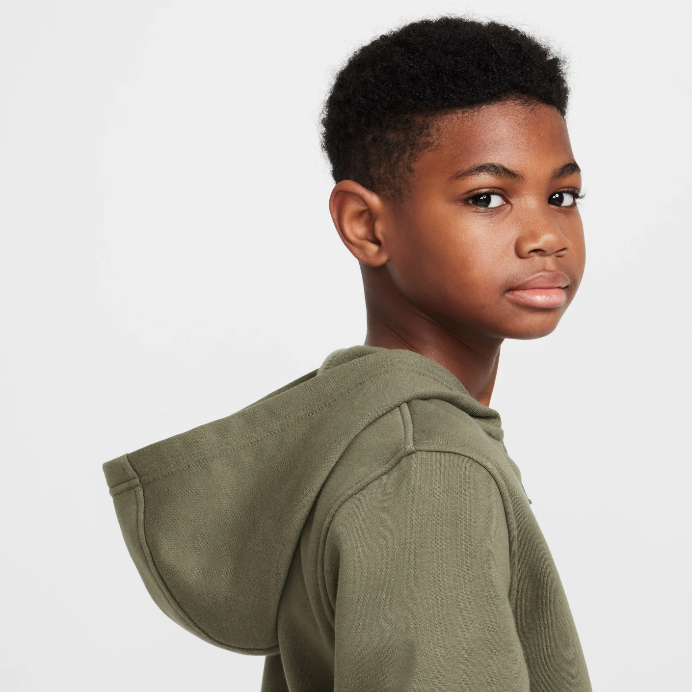 Nike Sportswear Club Fleece Trainingspak Kids Olijfgroen Wit