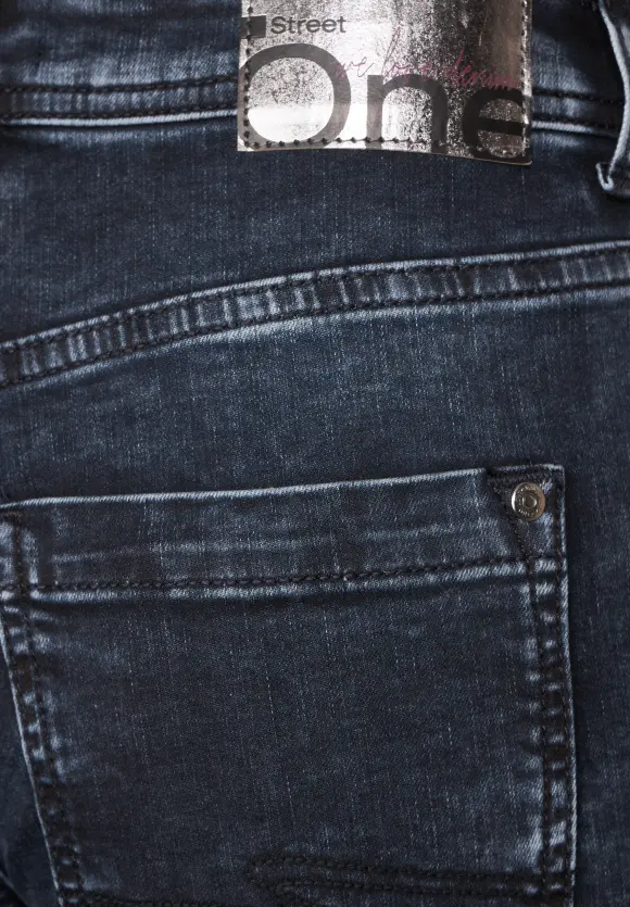 Casual Fit Kick Flared Jeans - blue black random wash