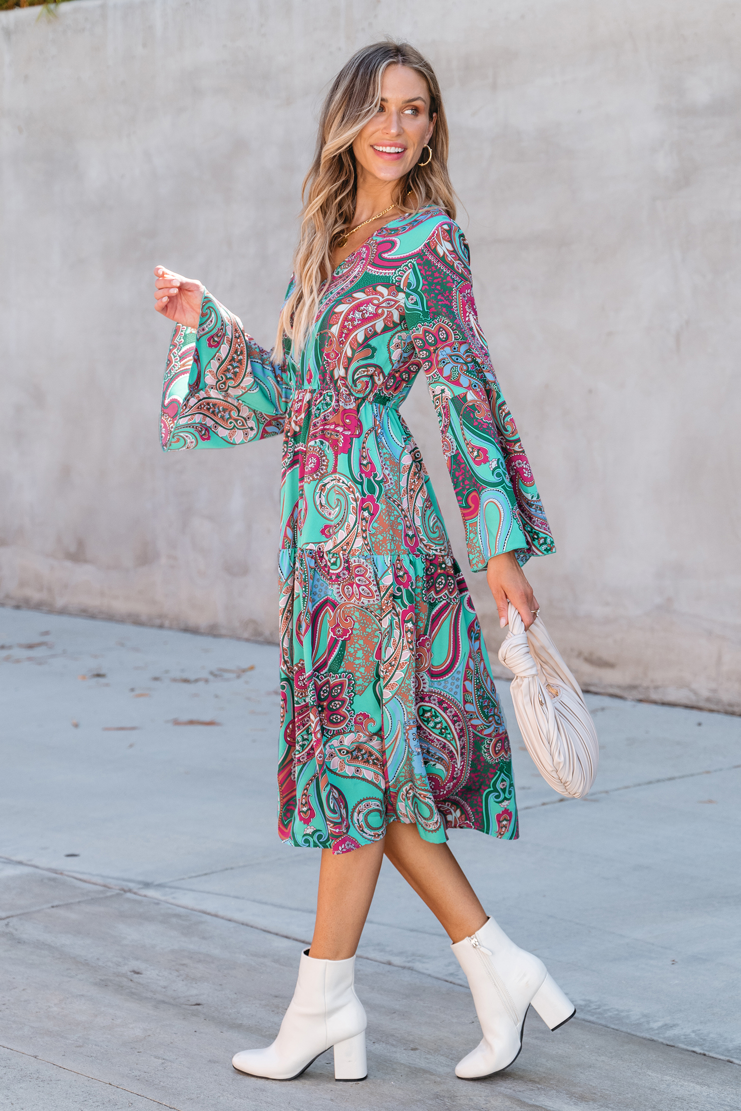 Robe midi à manches en cloche paisley