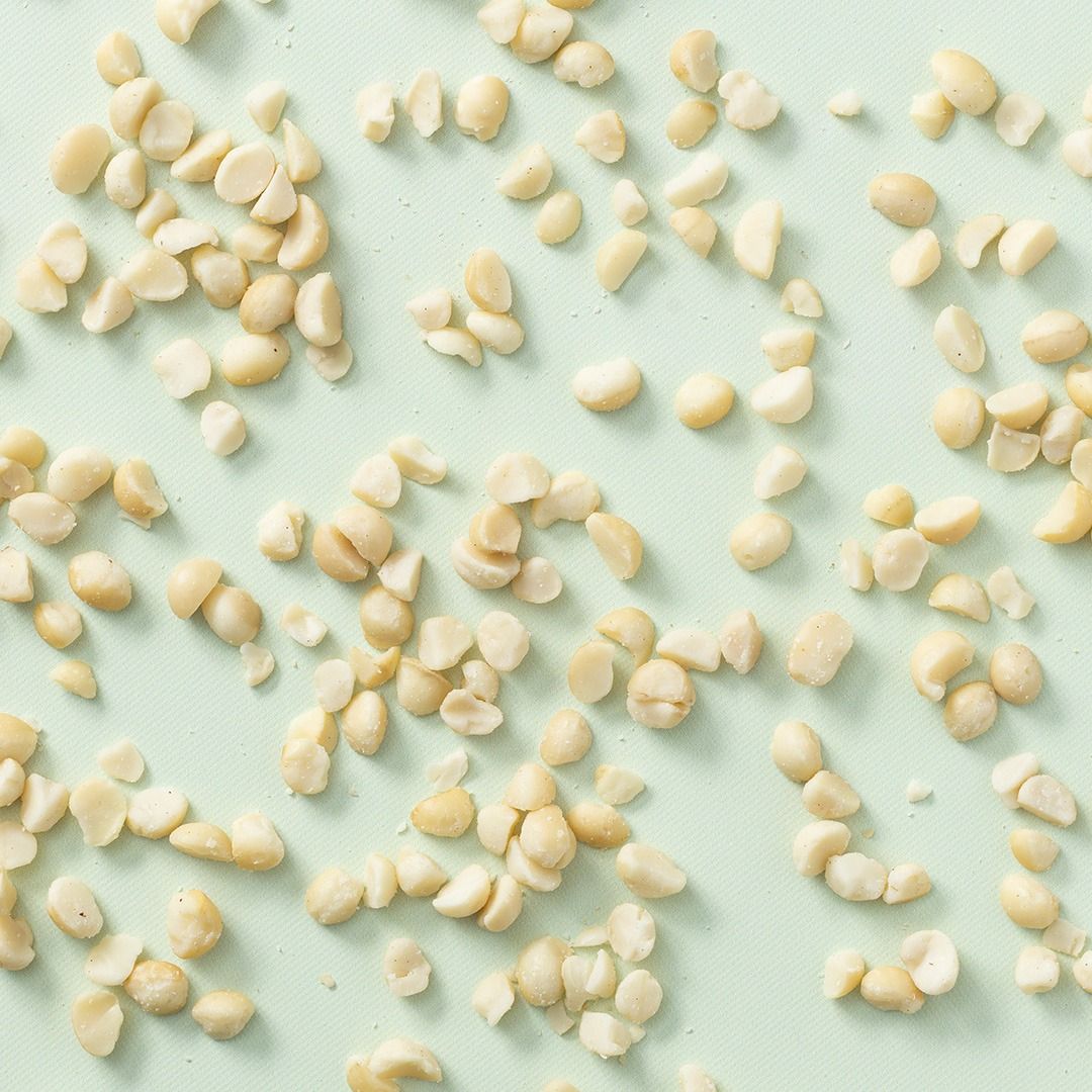 Macadamia notenstukjes ongebrand