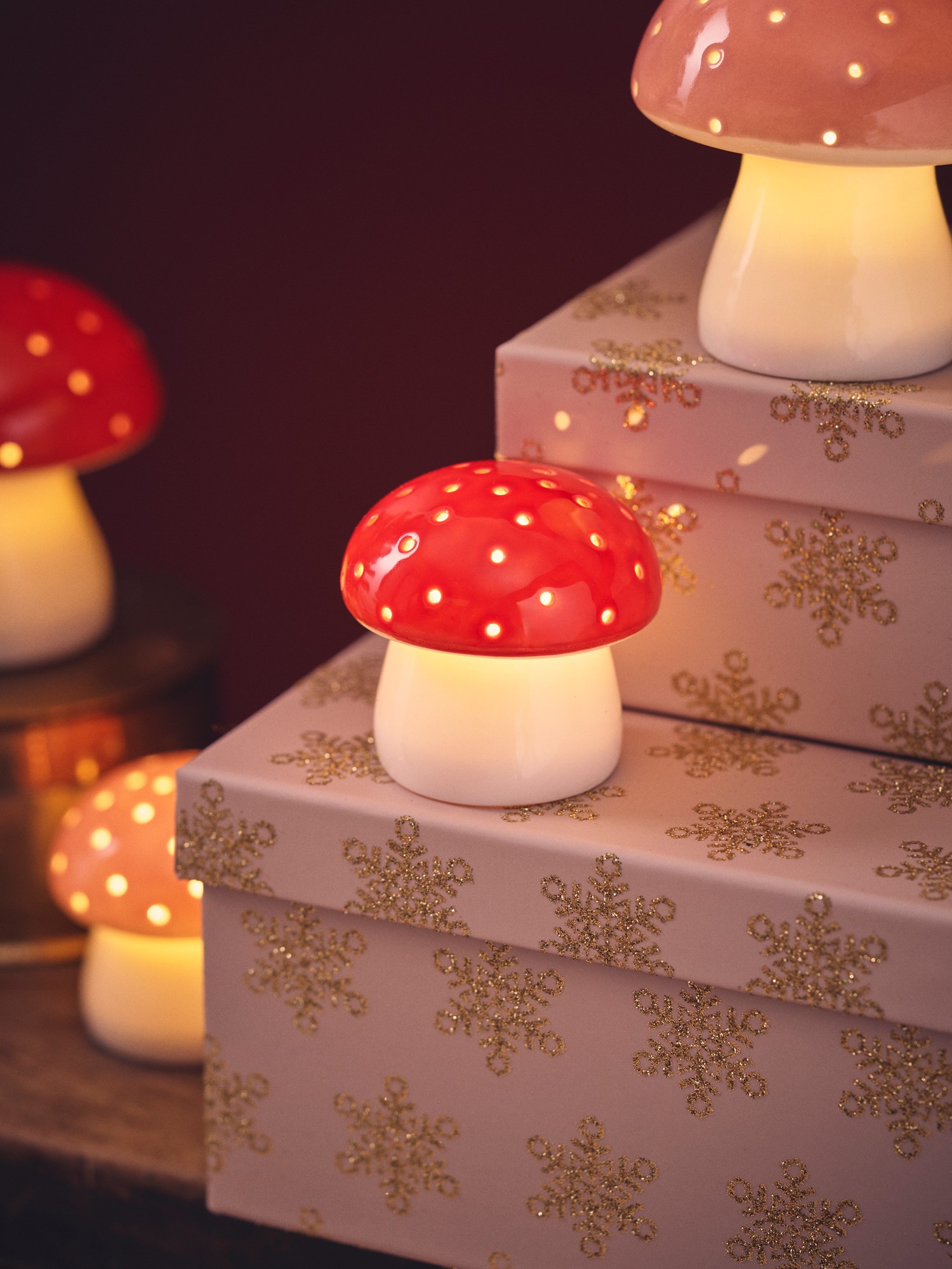 Dekorativ svamp med LED | Porcelæn. 6 cm. | Red