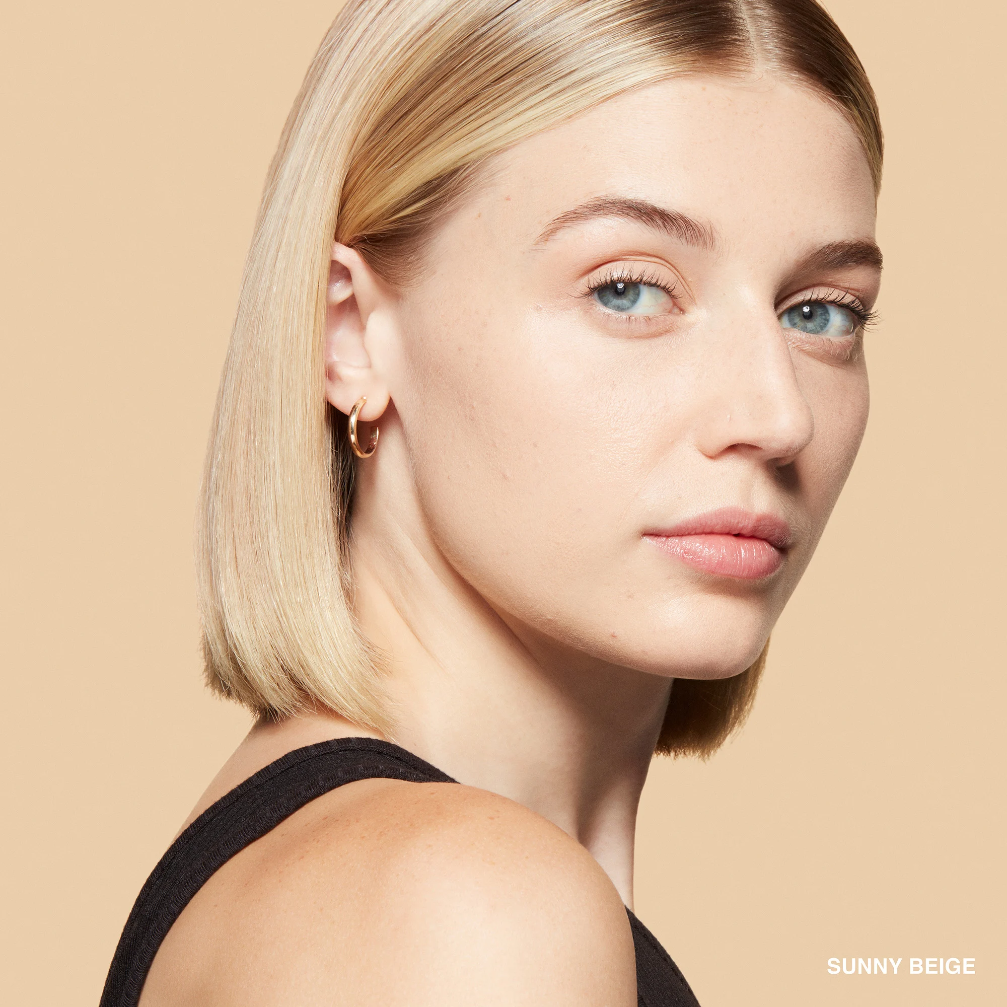 Sheer Finish Pressed Powder - Poudre de Finition |- Sunny Beige