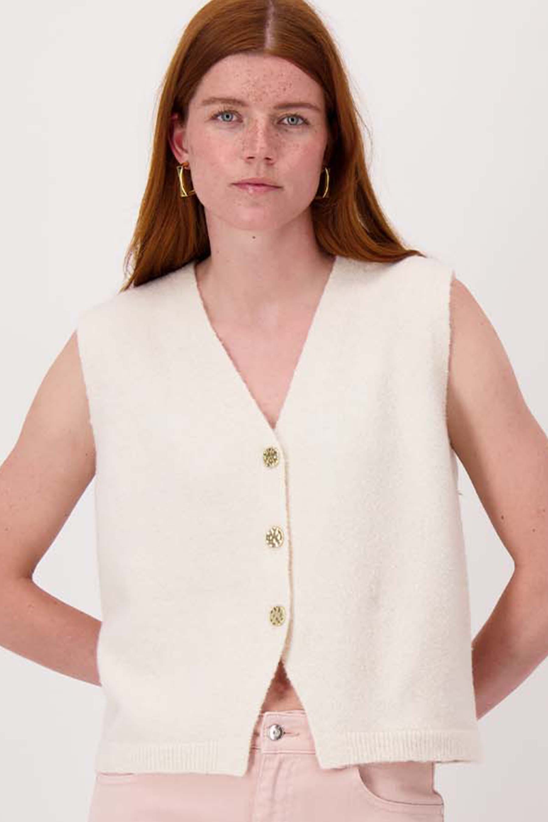 gebreid gilet met leuke knopen