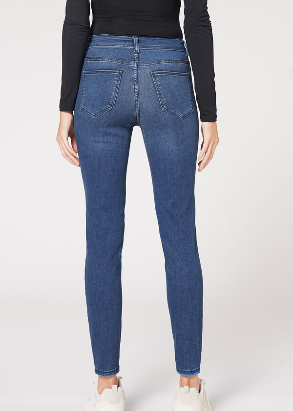 Calça jeans super skinny ultra elástica