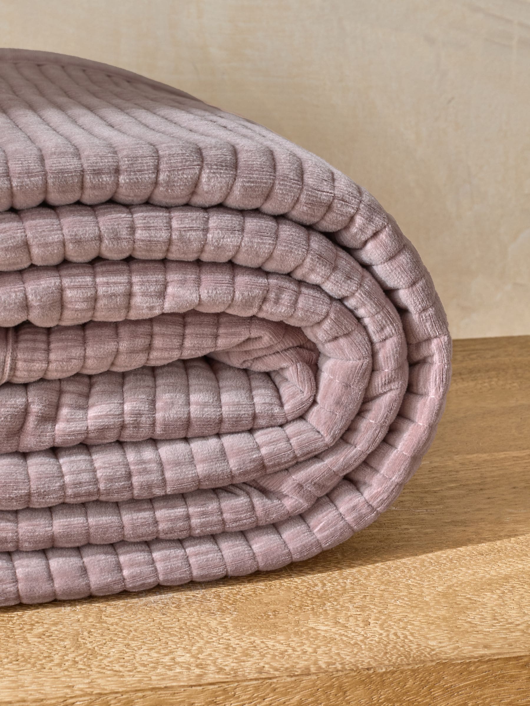 Carrie Quilted Velvet Bedspread