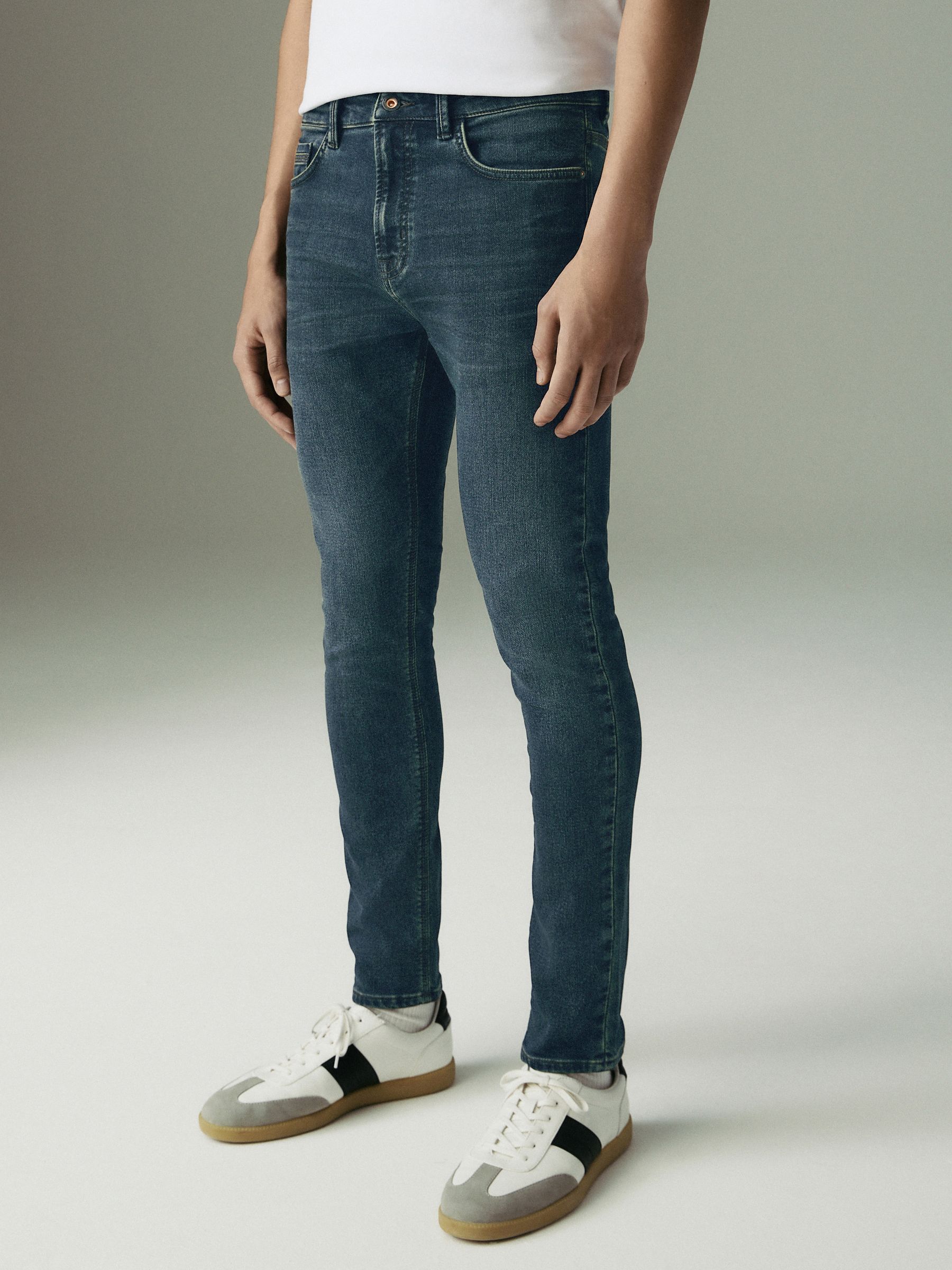 Vintage getint blauw - Strakke Pasvorm - Comfortabele stretchjeans