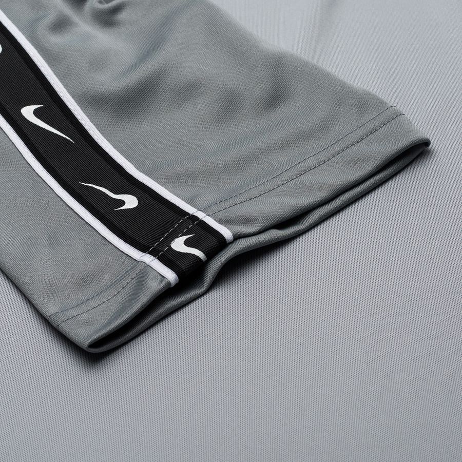Nike T-Shirt NSW Repeat - Gris/Blanc