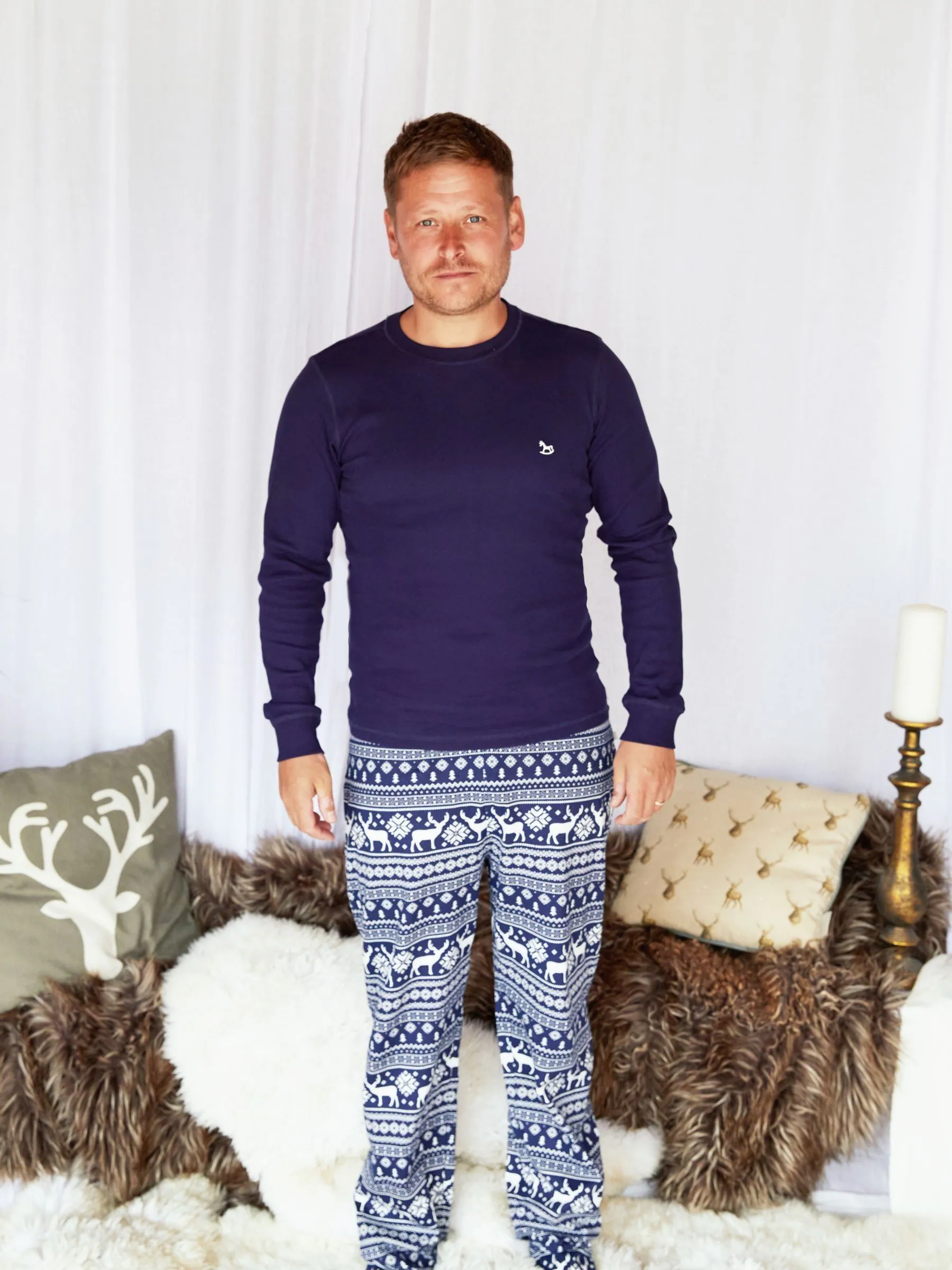 Blauw - The Little Tailor kerstpyjama voor heren met rendier en fairisle-patroon