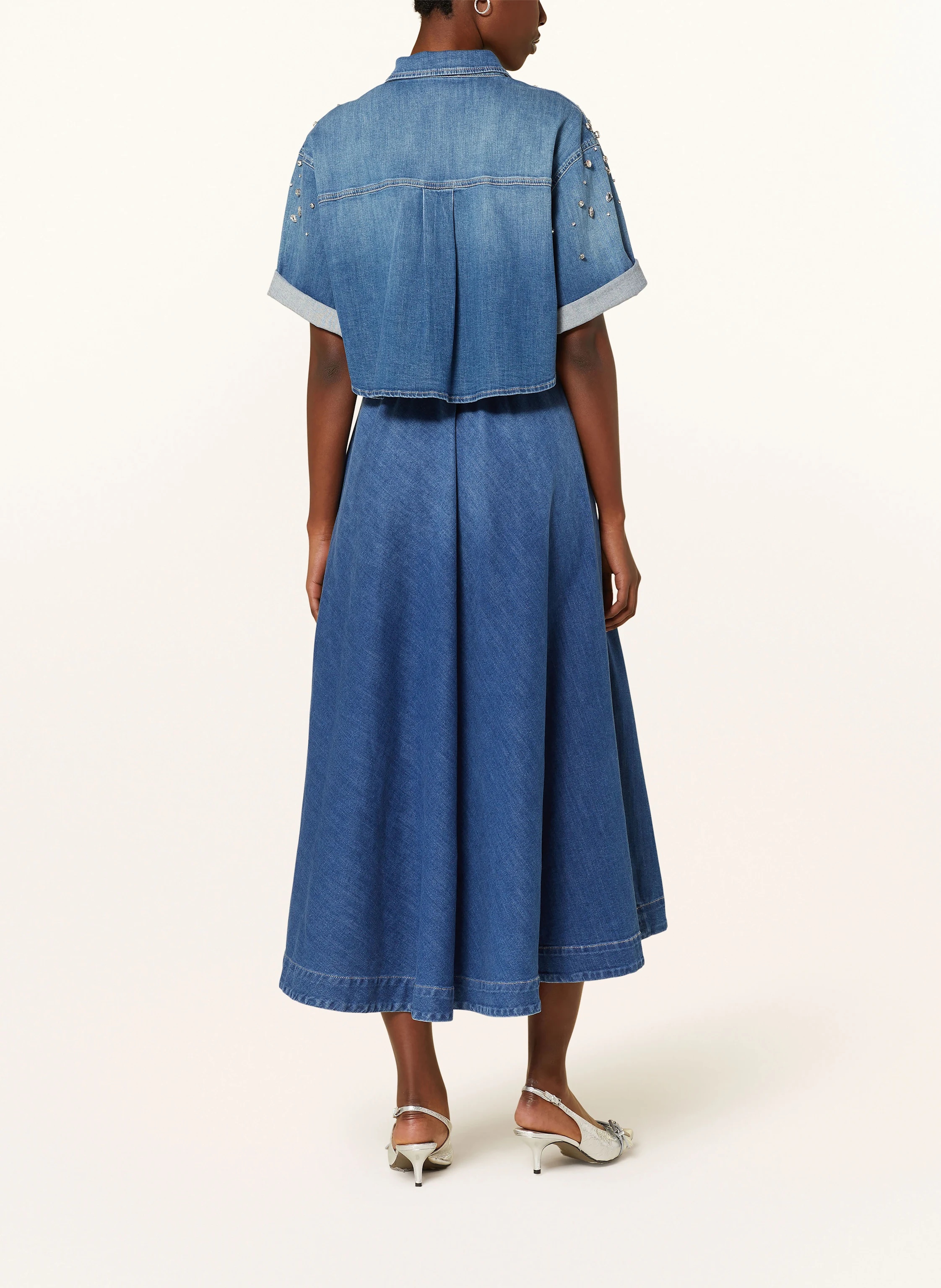 SEM PER LEI Cropped-Jeansbluse mit Schmucksteinen