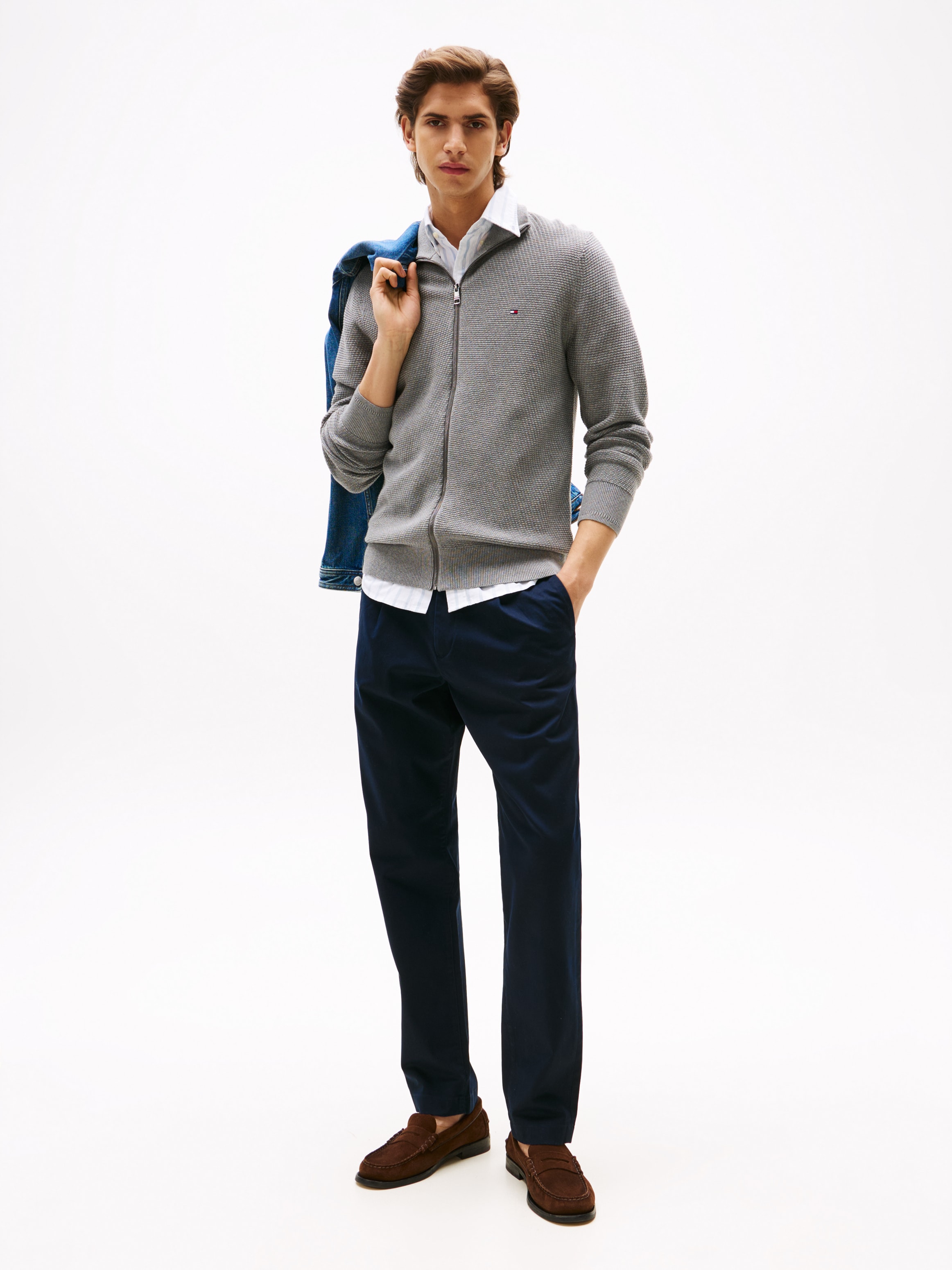 Tommy Hilfiger Chinohose »HARLEM CHINO SATIN«  Relaxed fit, Bundfalten