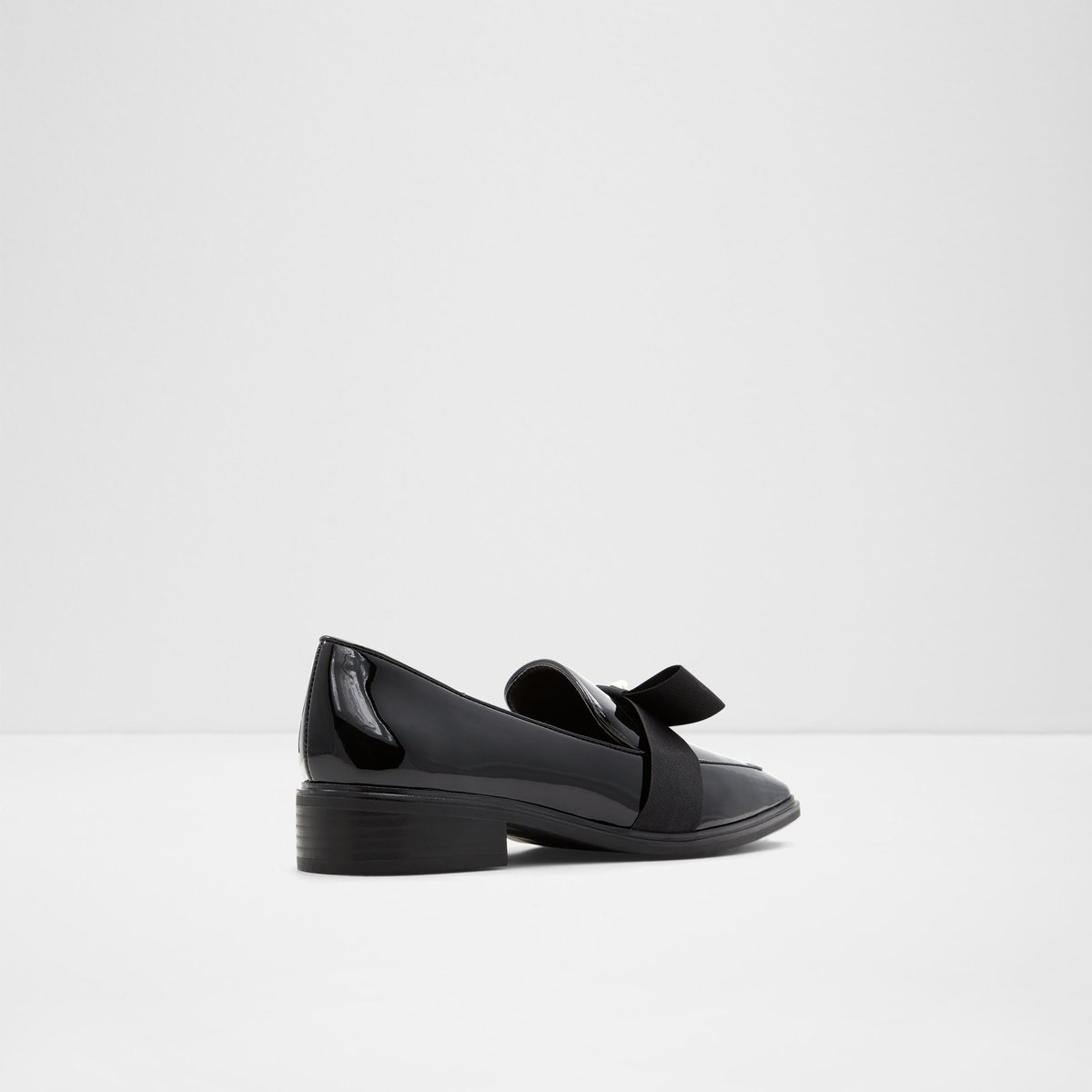 Hairalle Black Women Loafers & Oxfords