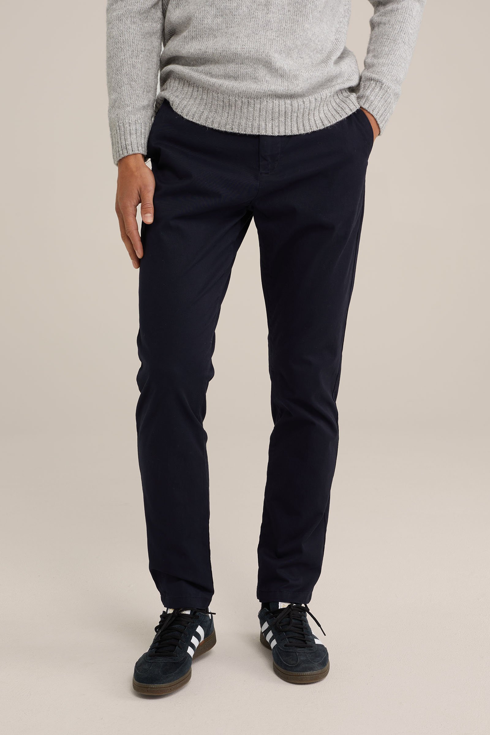slim fit chino met stretch Fundamentals Donkerblauw