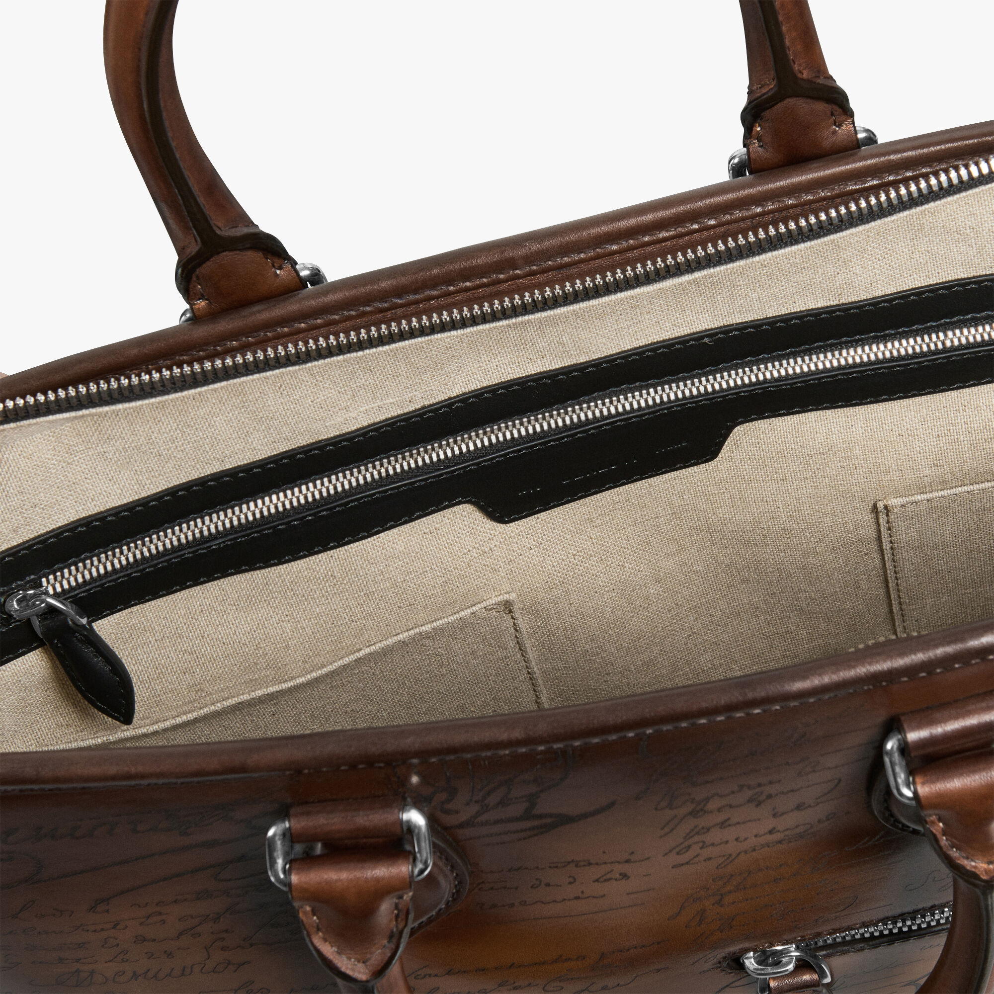 Cartable Un Jour Petit Modèle En Cuir Scritto