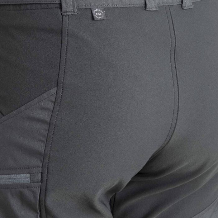 Makke II Shorts Women